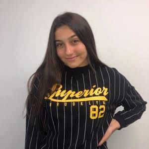 Meet your Posher, Maïna